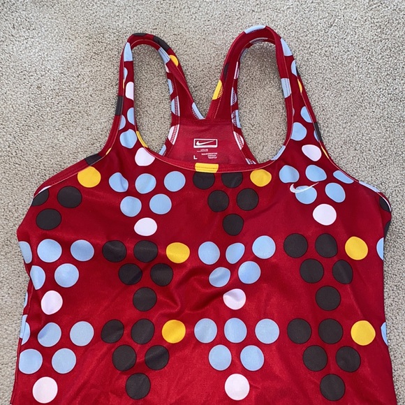 Nike Performance Tank - Picture 3 of 4